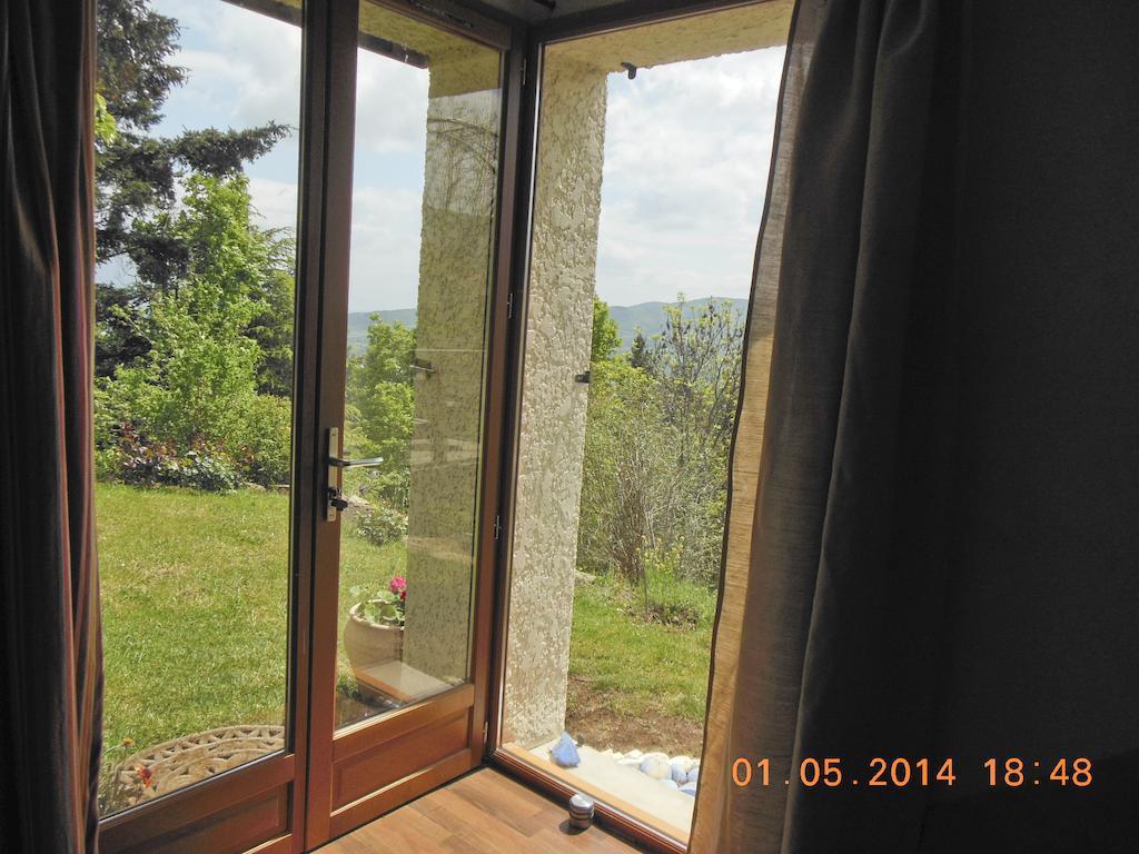 Chambre D'Hotes La Bichette Chassagny Quarto foto