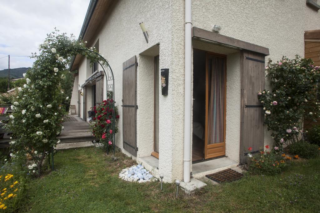 Chambre D'Hotes La Bichette Chassagny Exterior foto